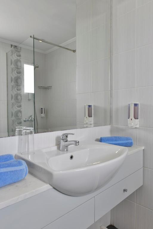 1 Bedroom, Family, Apartment, Inland View، Napa Prince Hotel Apartments 8/9