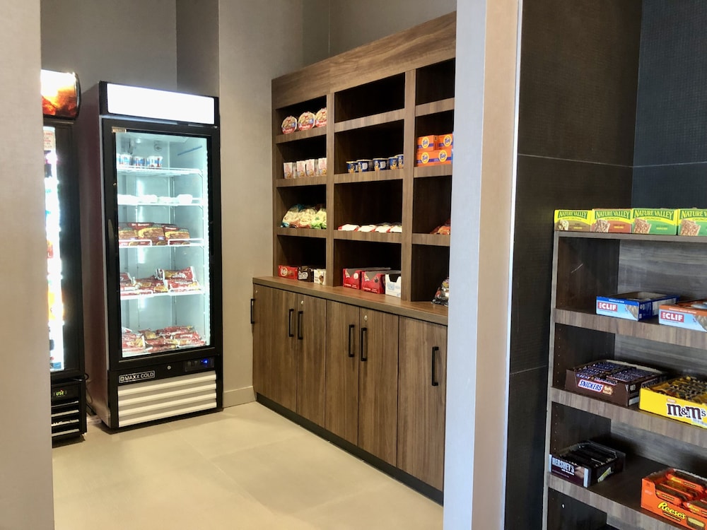 La Quinta Inn & Suites by Wyndham Denver Parker 3/50