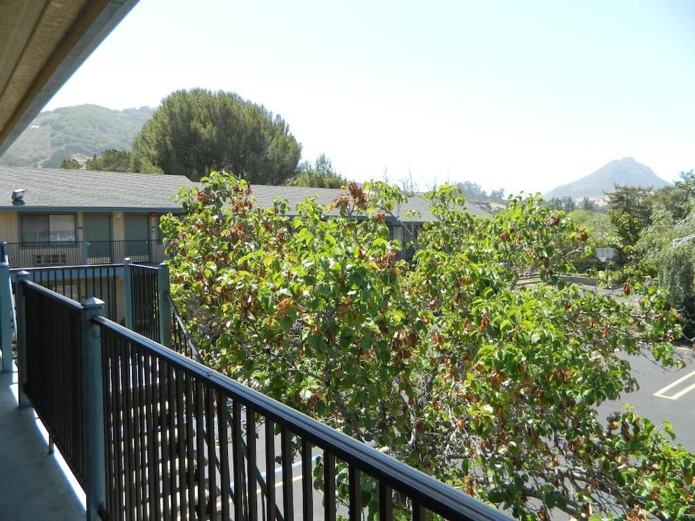 Downtown SLO Inn 9/60