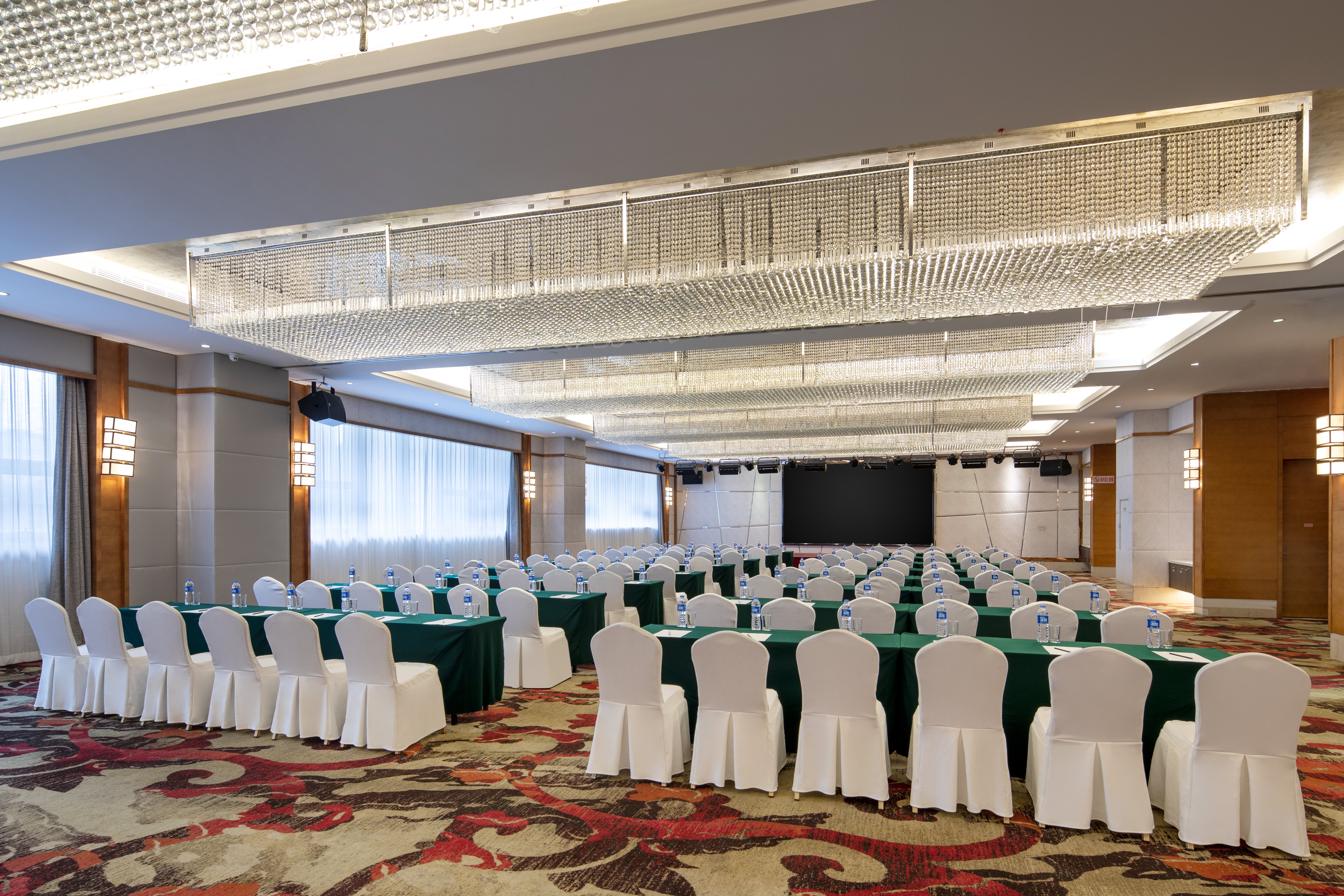 Holiday Inn Ningde Xiapu 55/67