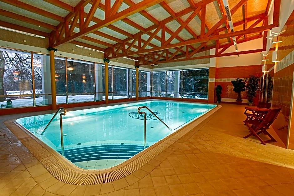 Krakonos Hotel 24/44