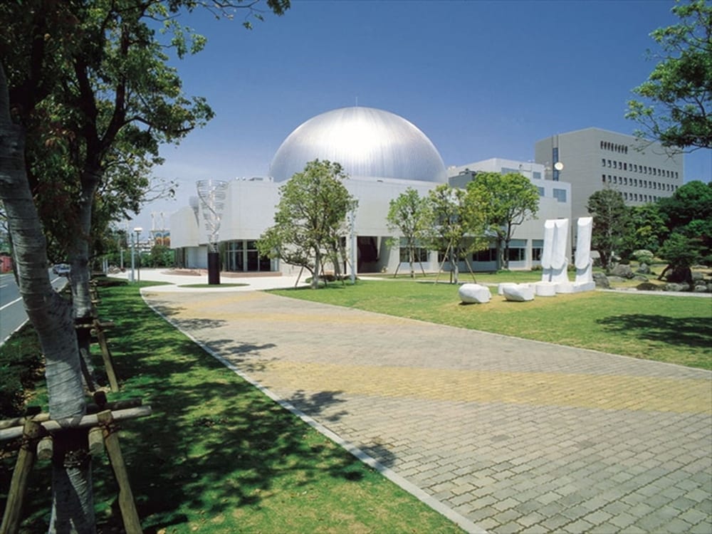 surroundings