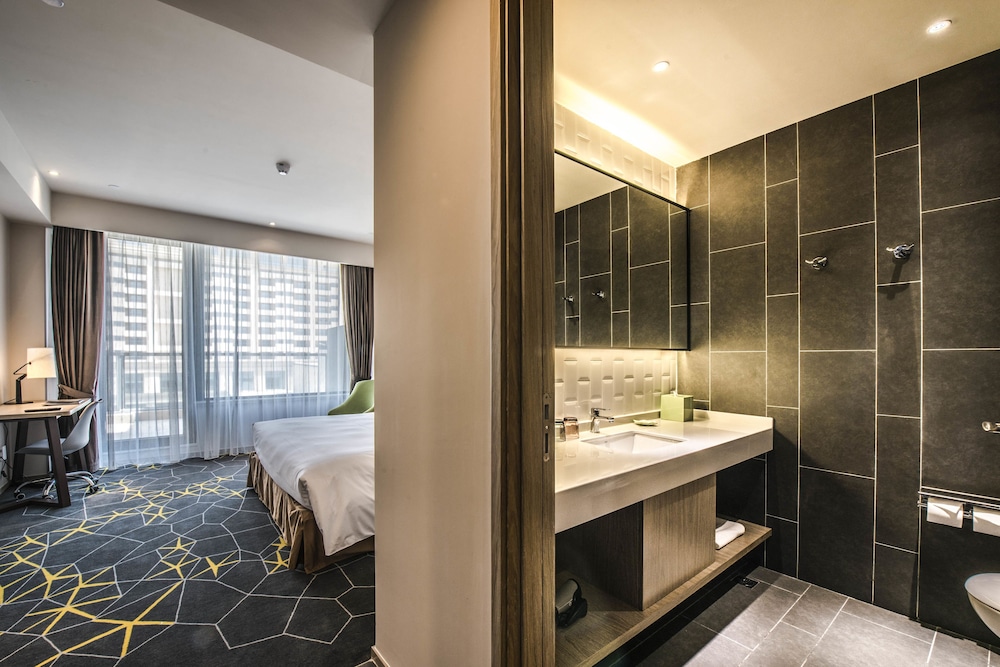 Q-Box Hotel Shanghai Sanjiagang 25/65