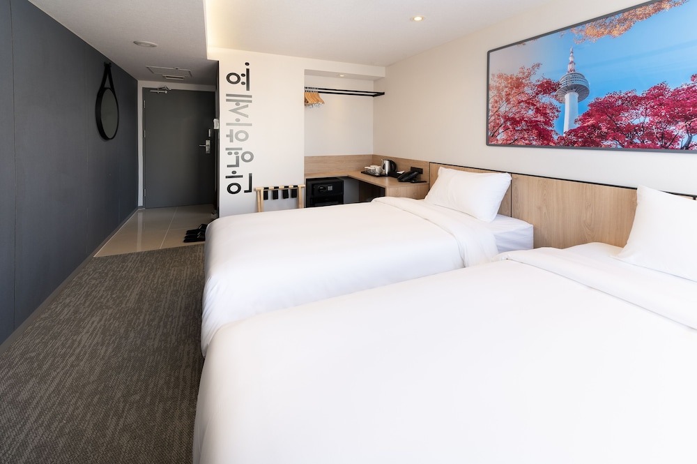 Travelodge Myeongdong Namsan 9/46