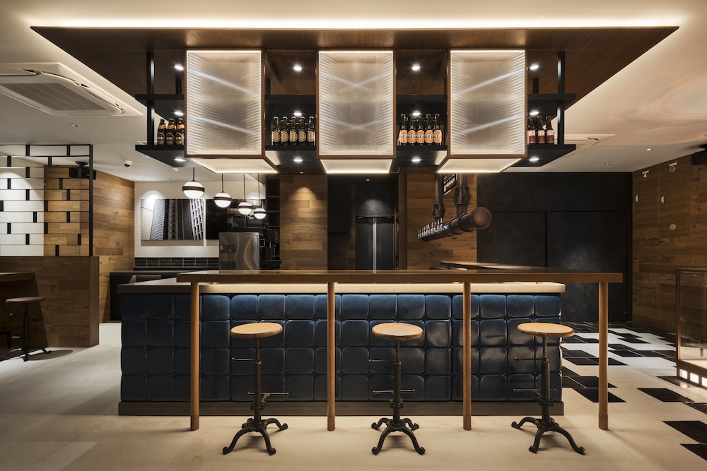 Bespoke Hotel Shinsaibashi 54/58