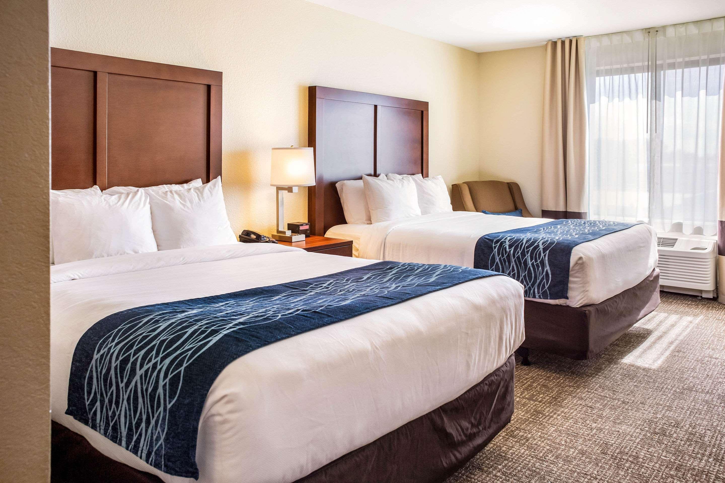 ROOM, 2 QUEEN BEDS