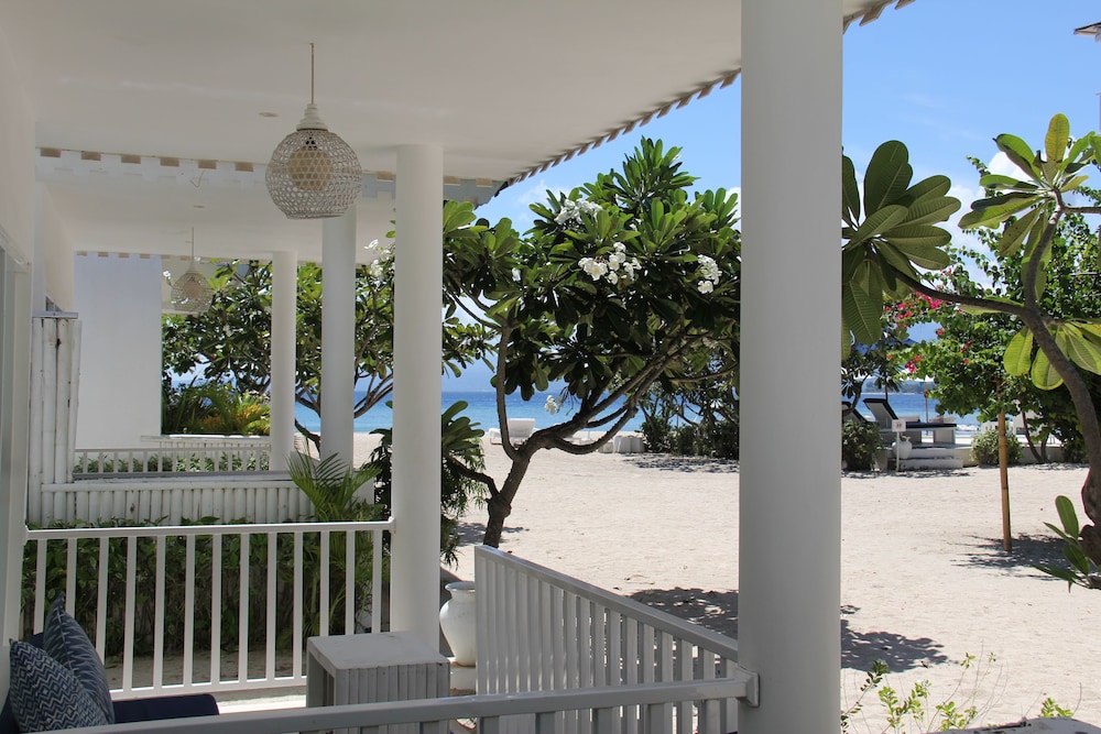 SERI RESORT GILI MENO 12/70