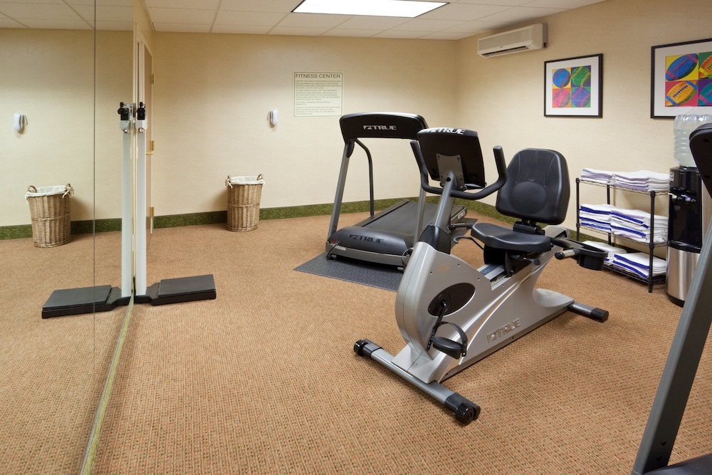 Holiday Inn Express Hotel Suites Freeport 21/43