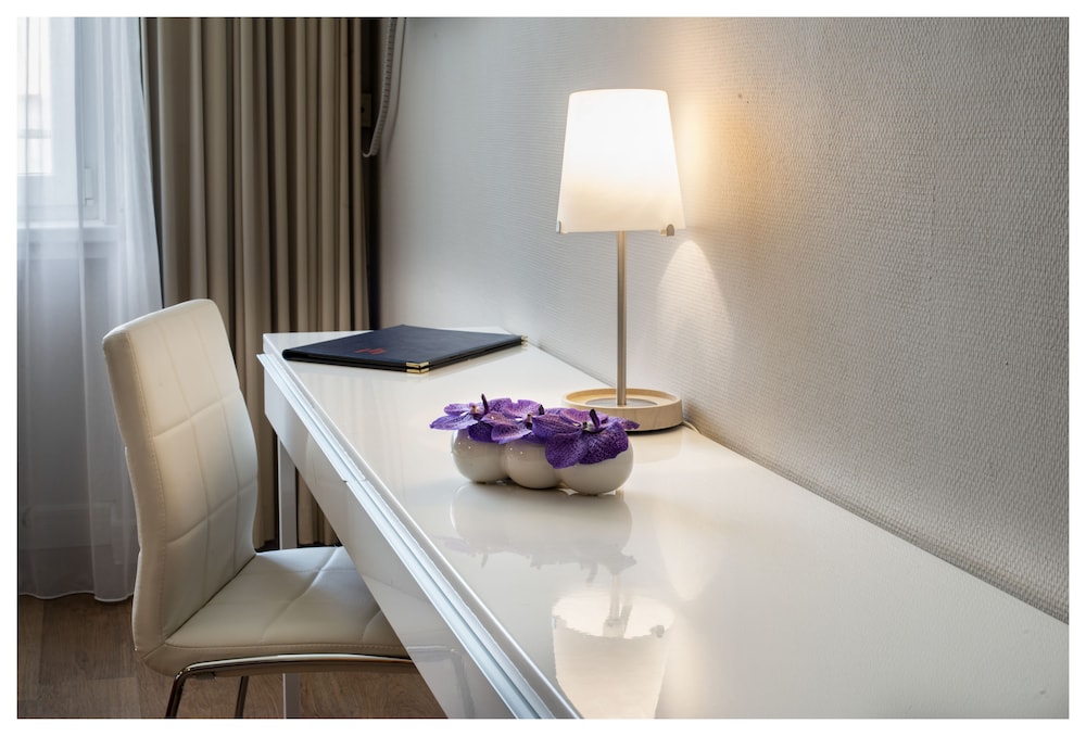Ter Streep Hotel 27/47