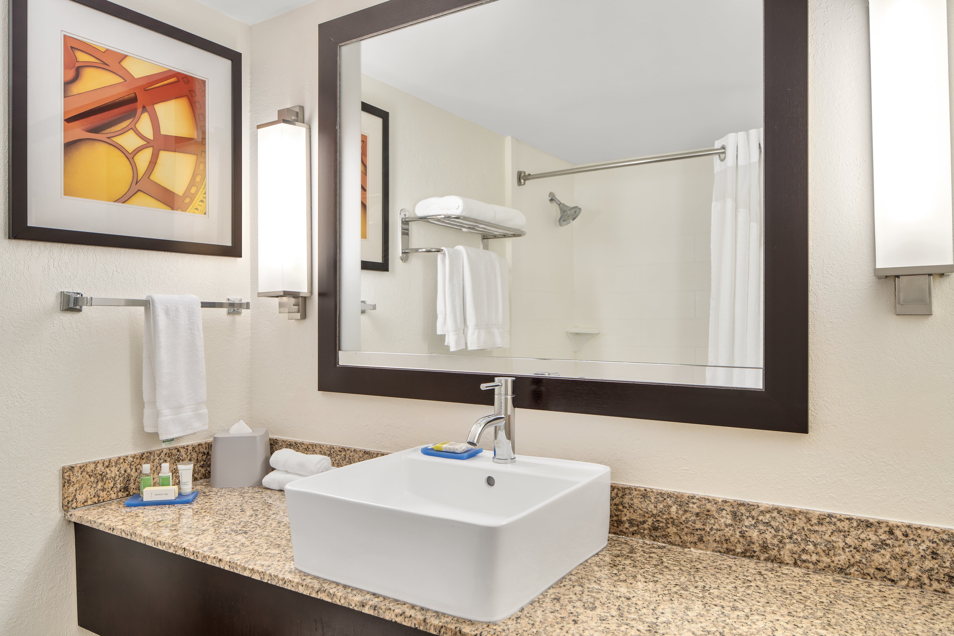 Holiday Inn Express Ft Lauderdale Cruise Airport 55/55