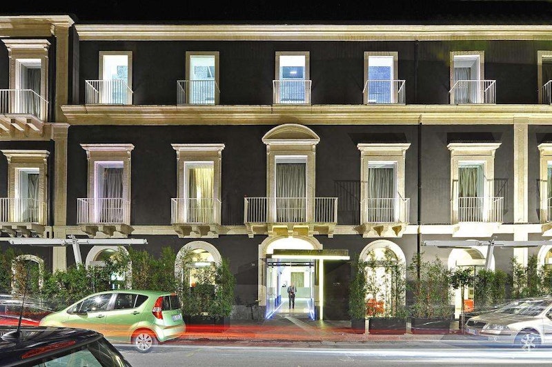 Romano House 2/69