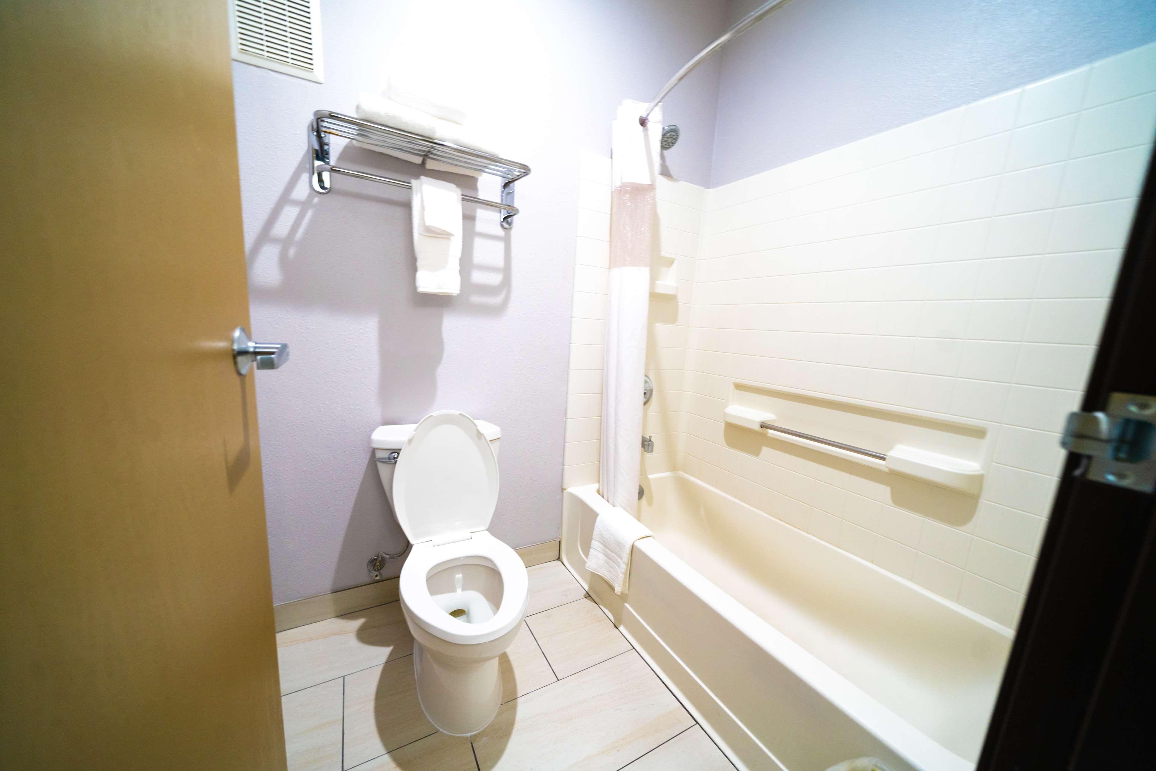 جناح بسرير كينج، Best Western Brigham City Inn & Suites 2/2