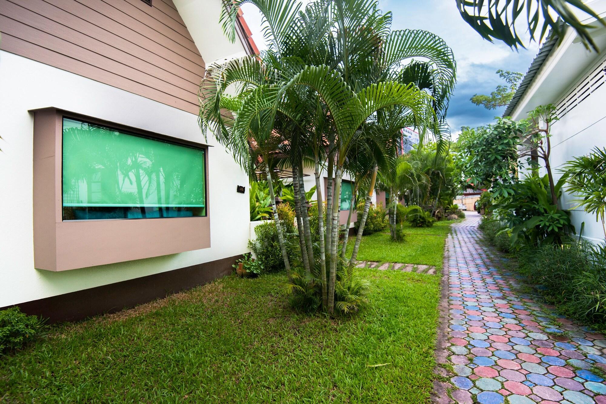 E-Outfitting Boutique Hotel Chiangmai 31/35