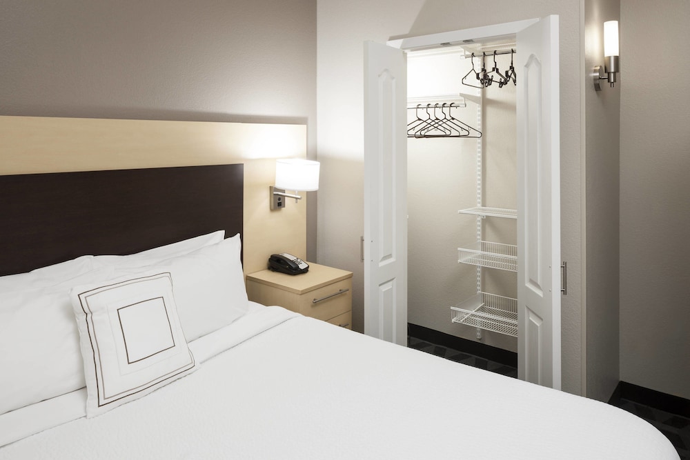 TownePlace Suites by Marriott Columbus NE 15/50