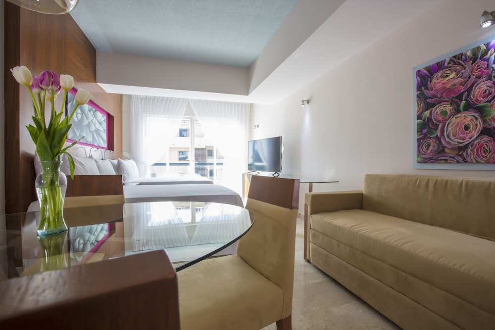 BelAir Sunclub Hotel Cabos 33/58