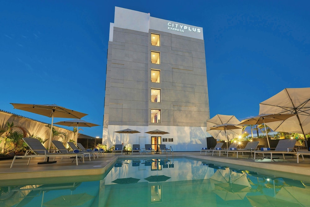 City Express Plus by Marriott Mazatlan 7/64