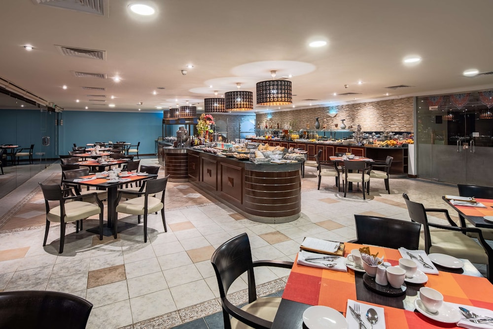 Radisson Blu Hotel Yanbu 34/58