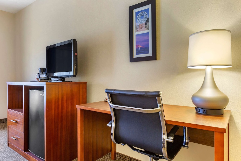 Comfort Inn & Suites Socorro, NM 34/38