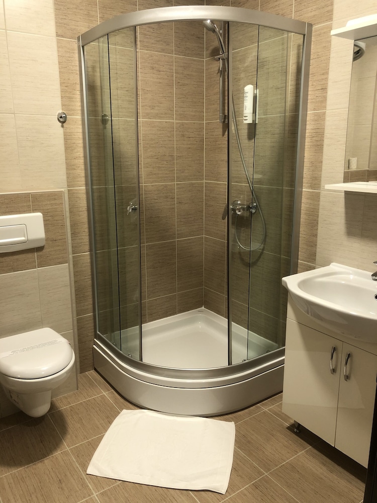Hotel Hercegovina 32/41