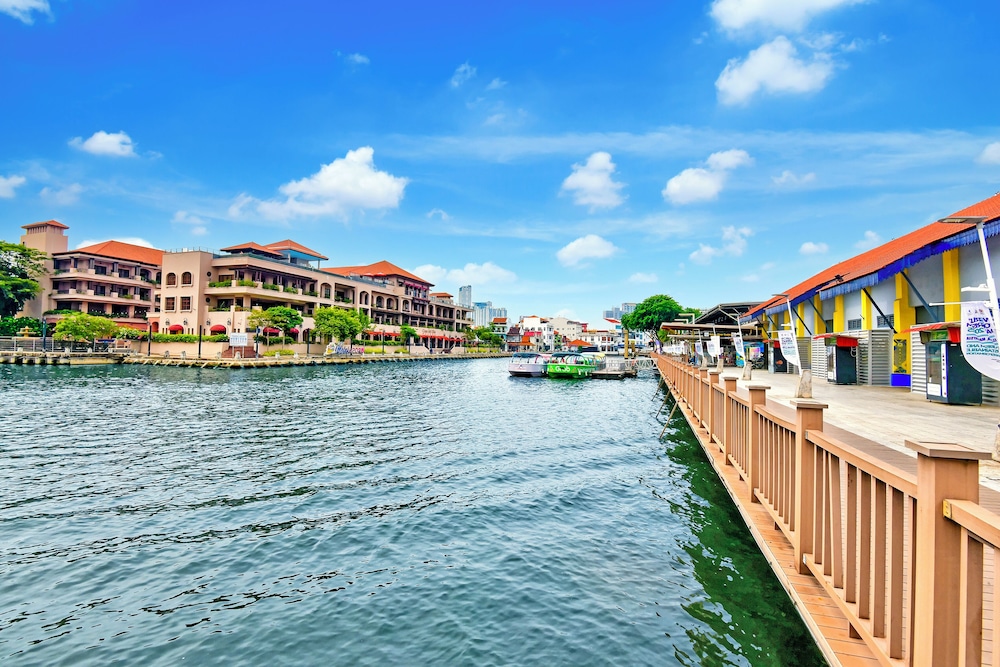 Sunday Malacca Near Jonker Street Formerly Quayside 56/62