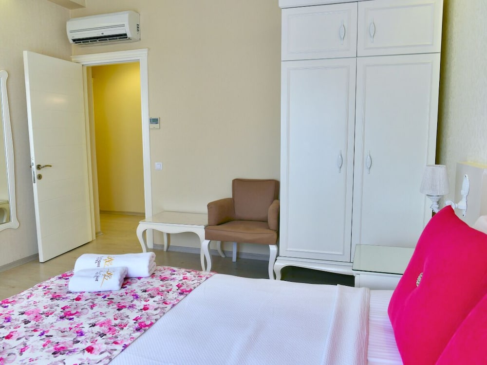 Gocek Naz Hotel 23/68