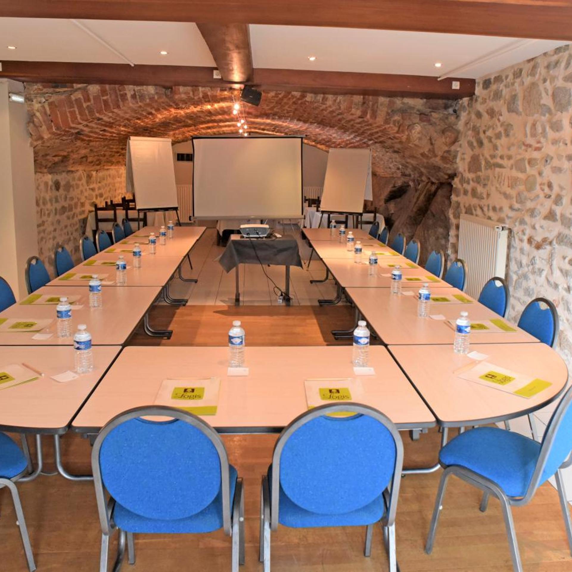 Hostellerie du Forez 30/36