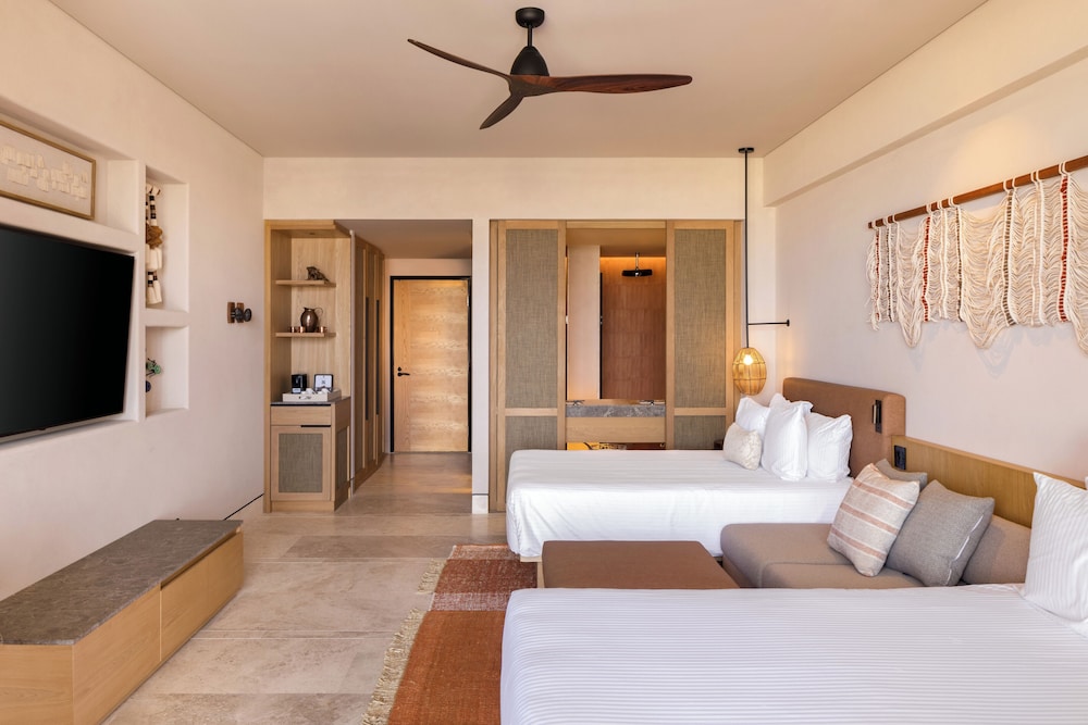 Grand Hyatt Los Cabos Resort, Golf & Spa, All-Inclusive 8/50
