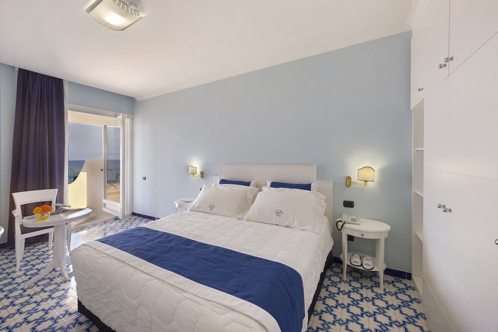 Hotel Saline Palinuro 10/50