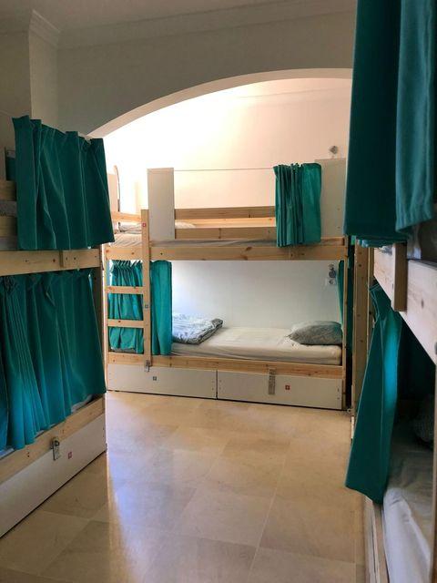 Female Dorm, Female Only, Shared, 6 Beds, Shared Bathroom