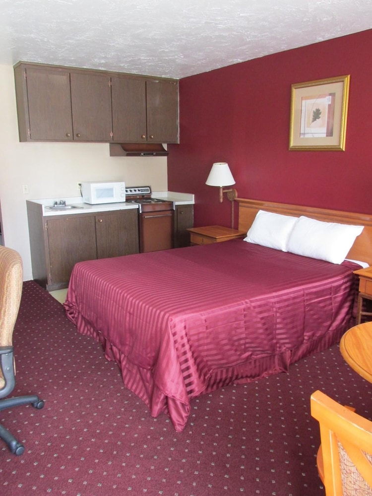 Escondido Lodge 25/56