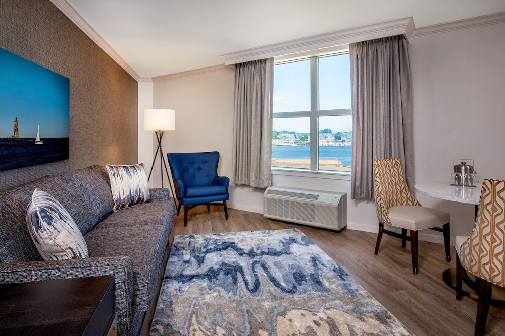 Sheraton Portsmouth Harborside 28/47
