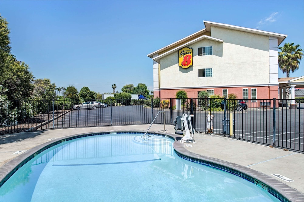 Super 8 By Wyndham Sacramento Florin Rd 5/20
