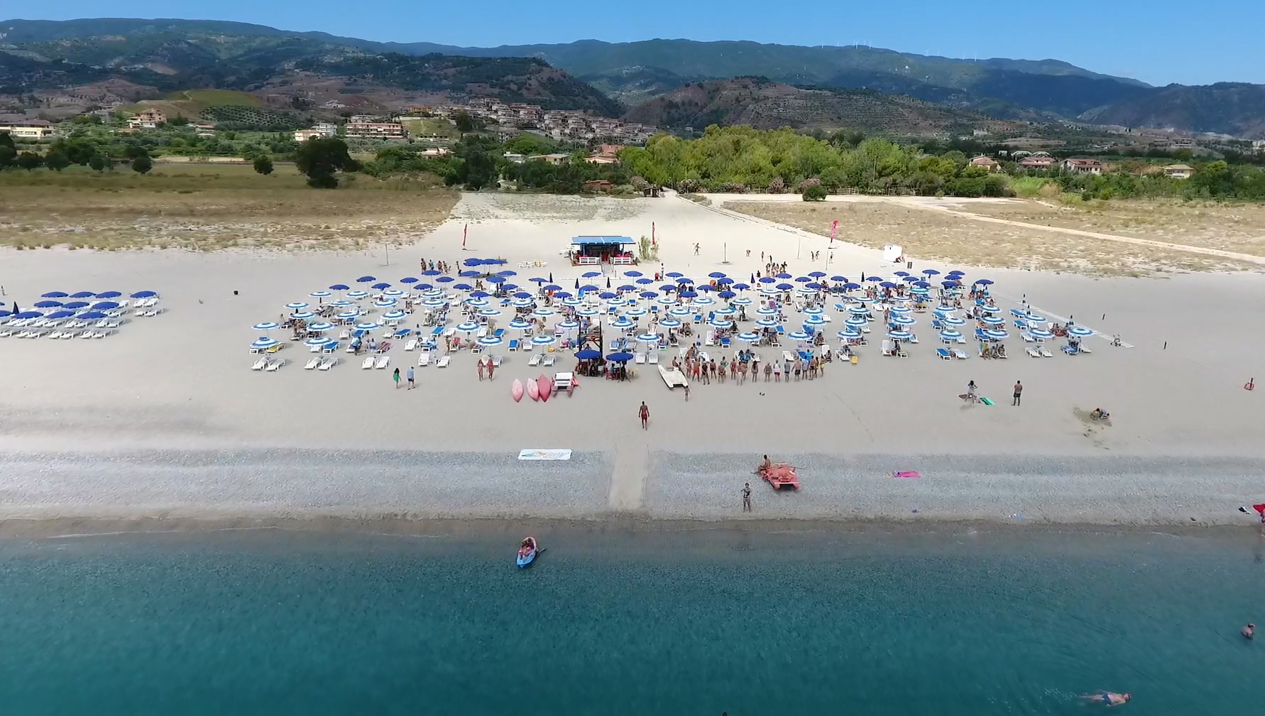 Club Esse Aquilia Beach Village 39/52