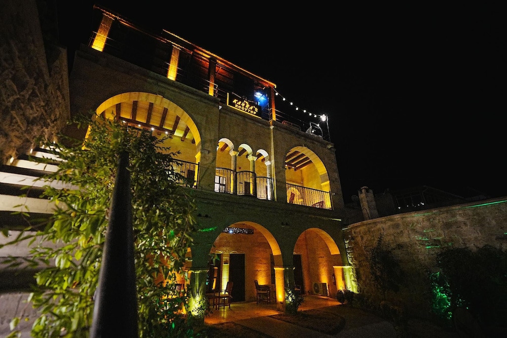 Kayra cave suites 4/50
