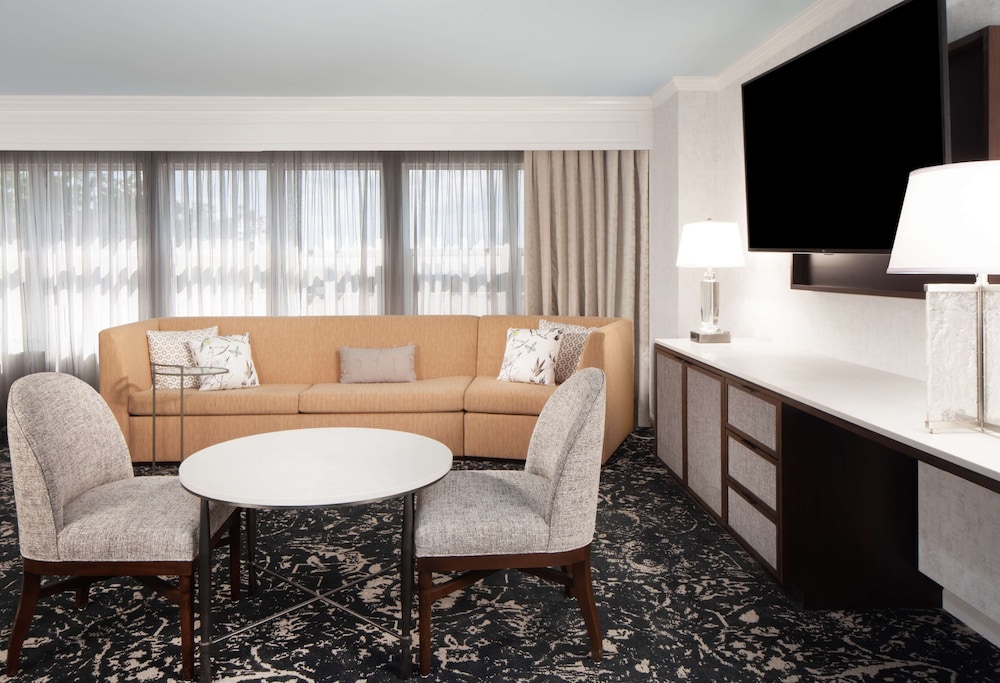 Hilton Marietta Hotel Conference Center 33/82