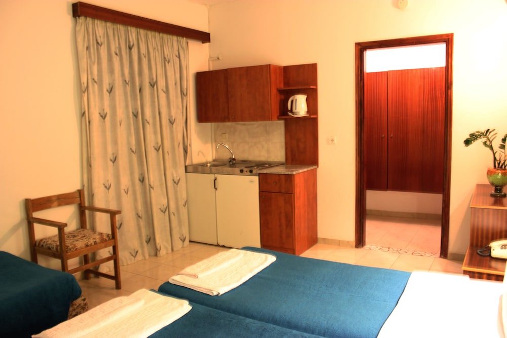 Cabu Hotel Adults Only 23/43