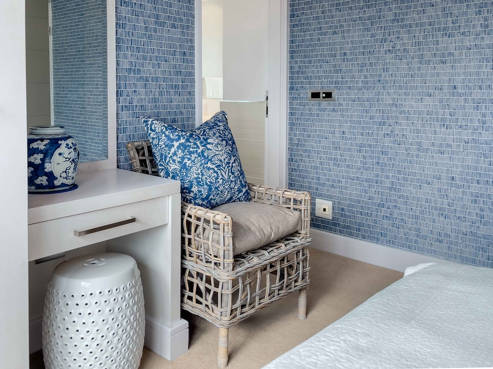 Le Paradis Penthouse Apartment 17/37