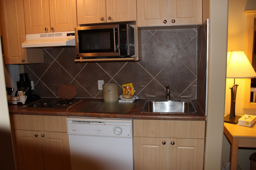 Clearwater Suite Hotel 17/41