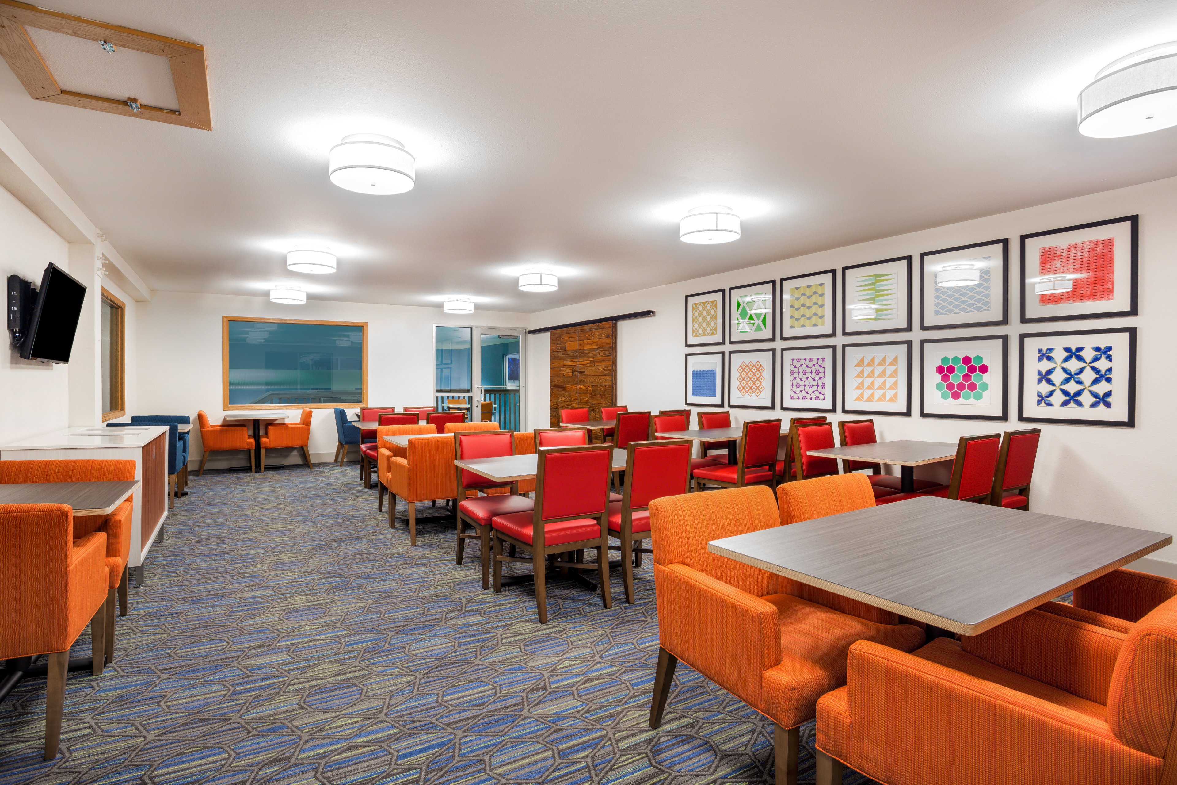 Holiday Inn Express Wisconsin Dells 45/69