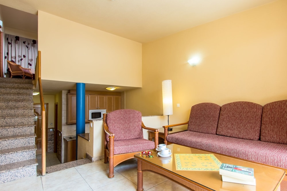 Apartamentos Punta Marina by LIVVO 17/46