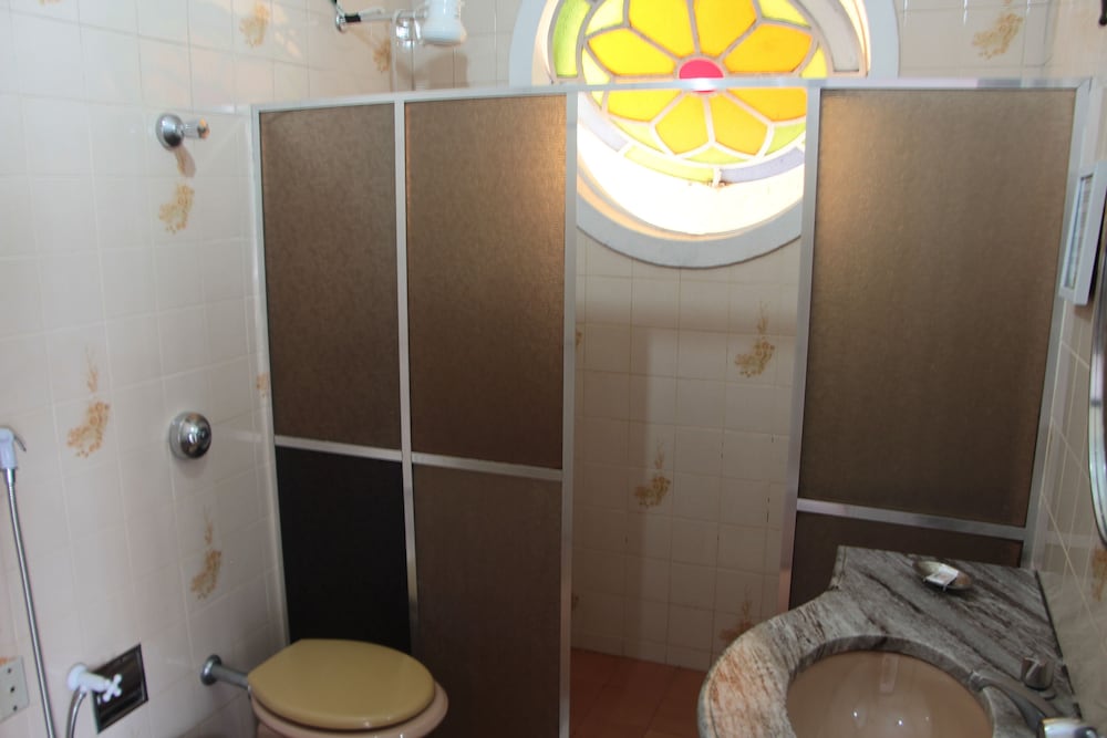 POUSADA VILLA REAL 50/50