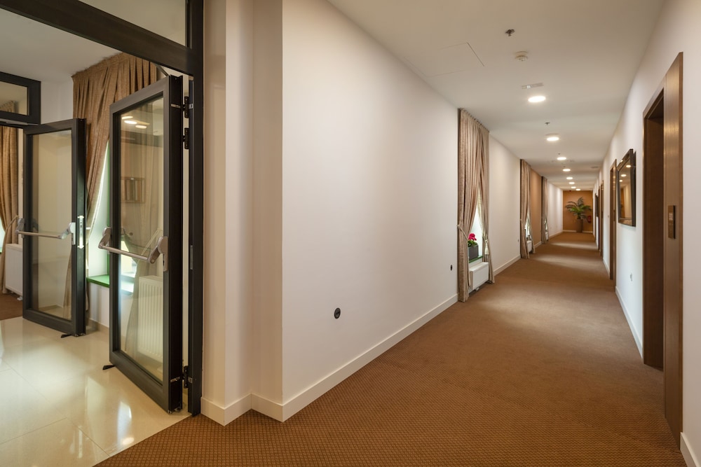 Hotel Park 45 8/57