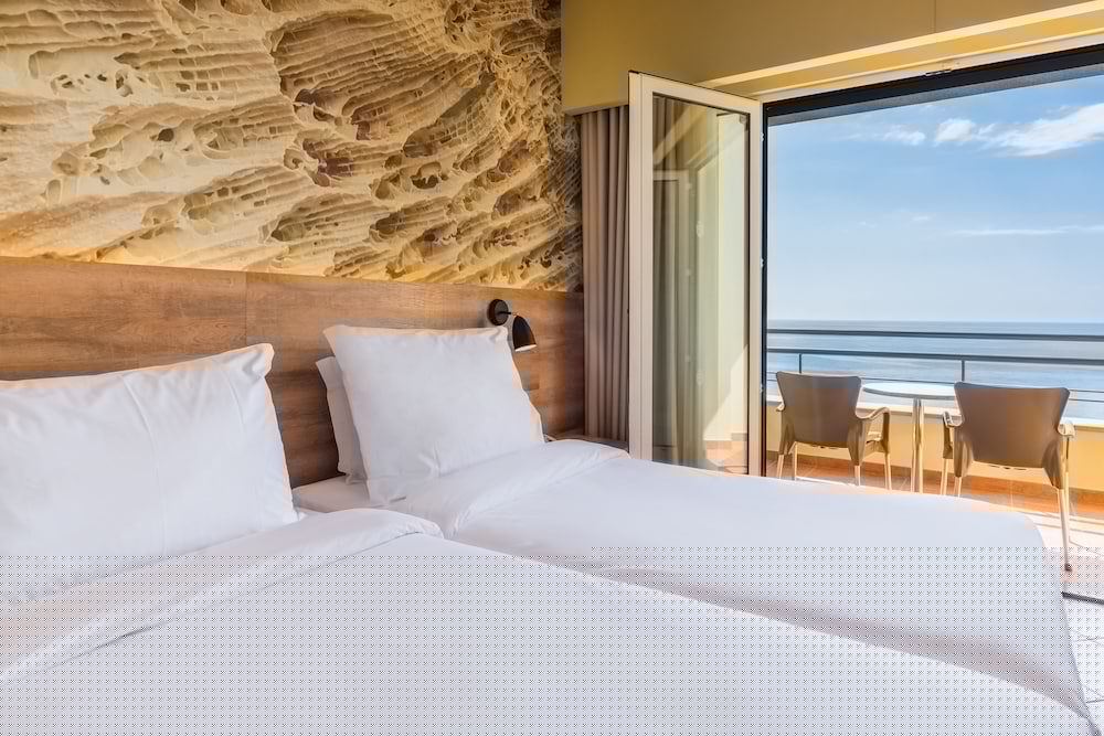 Calheta Beach by Savoy Signature 24/79