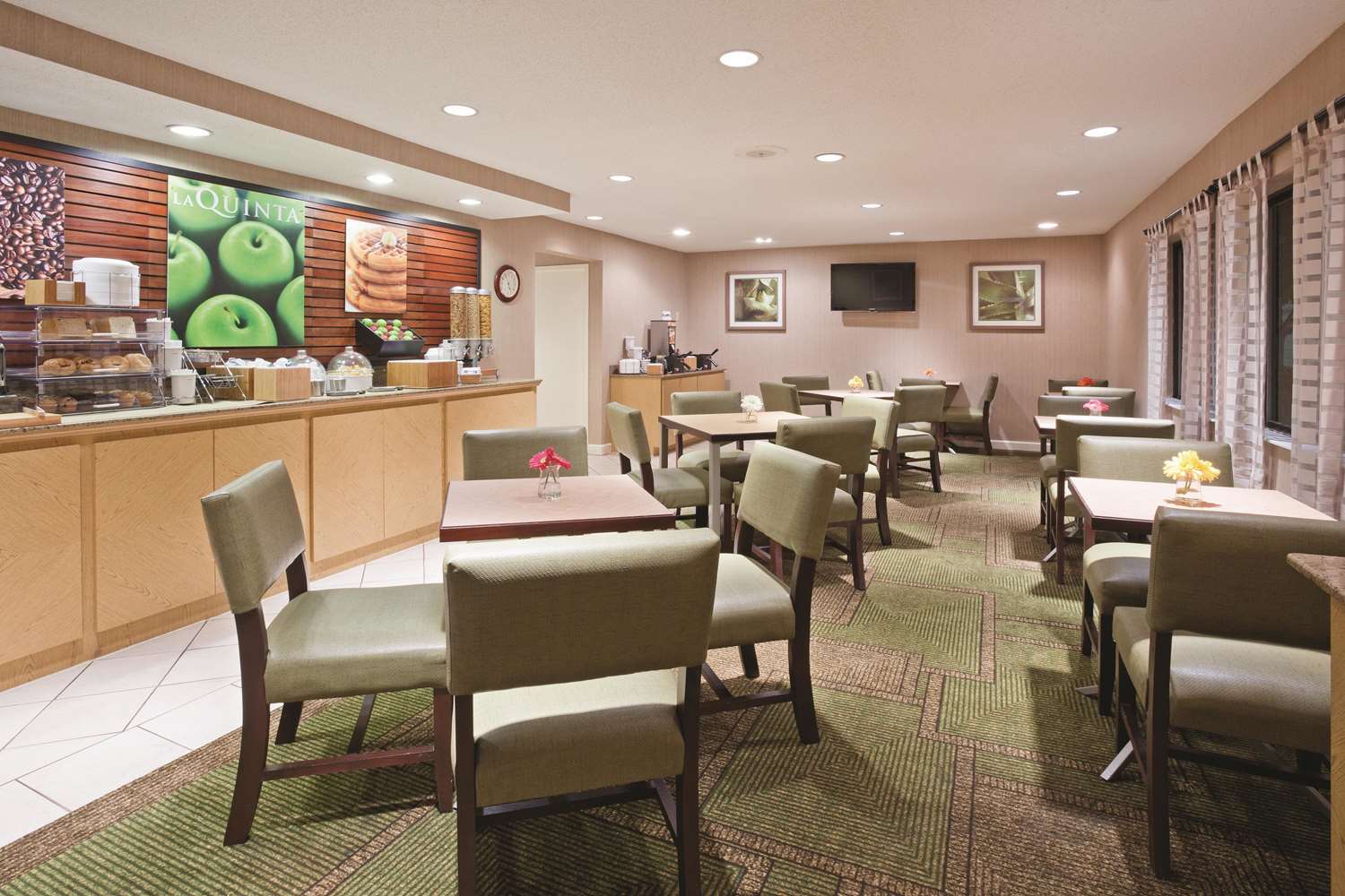 La Quinta Inn Sheboygan 29/42