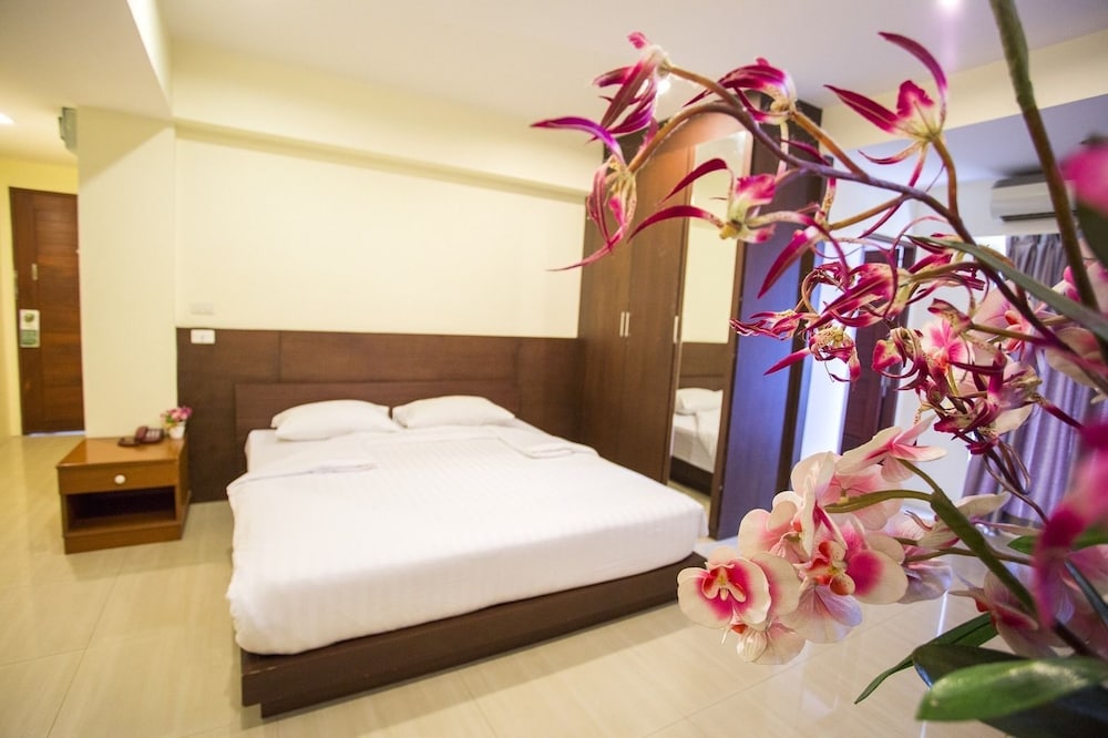The Loft Resort Bangkok 22/44