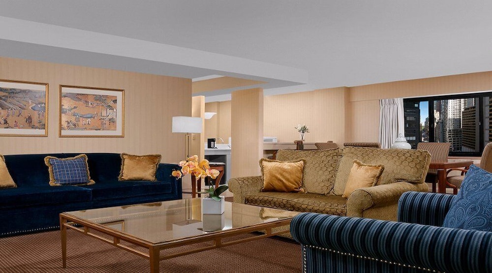 Crowne Plaza Manhattan Times Square by IHG 64/90