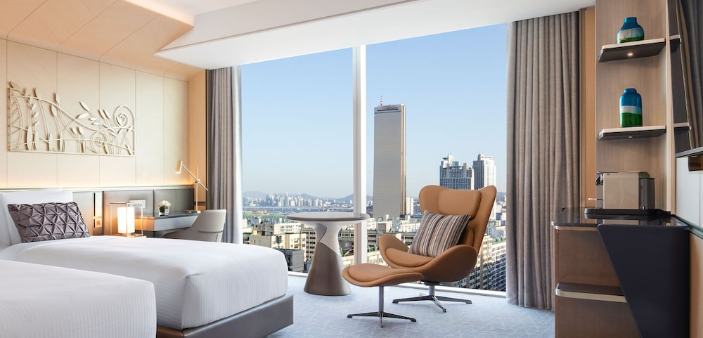 Fairmont Ambassador Seoul 9/55