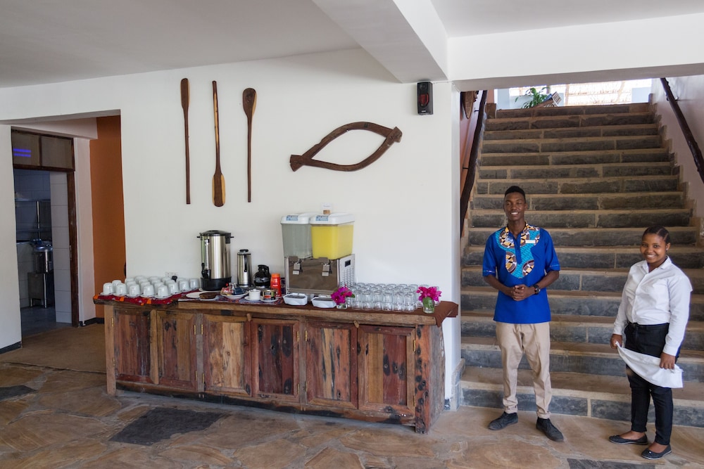 Reef & Beach Resort 7/50