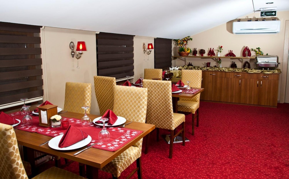 Classes Boutique Hotel 58/67
