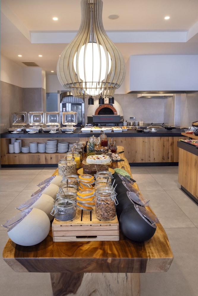 Atermono Boutique Resort and Spa 30/50